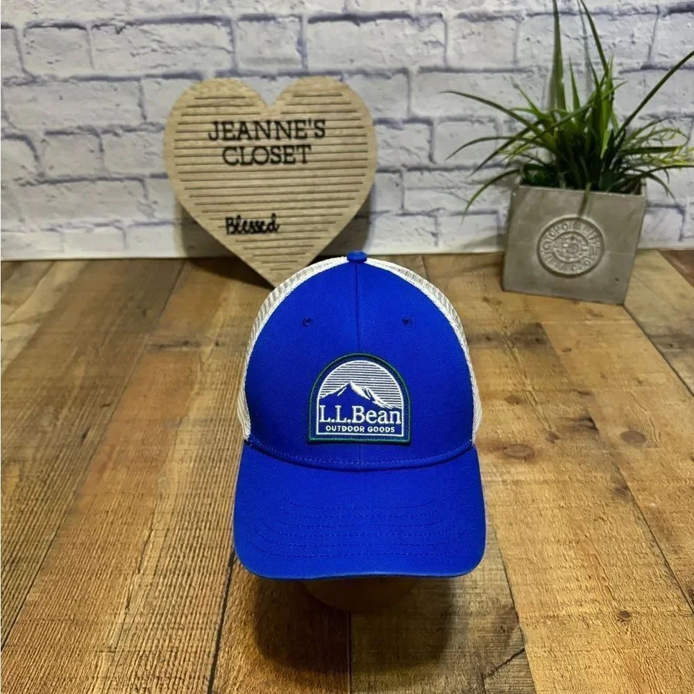 Adults' L.L.Bean Trucker Hat blue snapback
